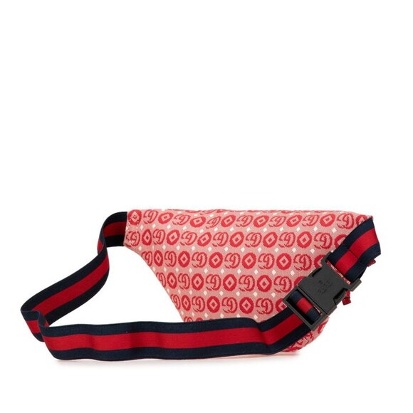 GUCCI Red Leather Fanny Pack - Picture 2 of 11